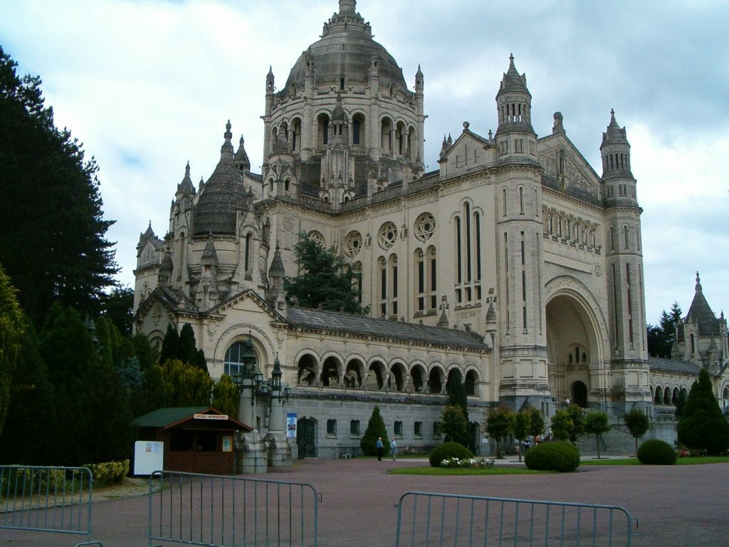 ouvrir-une-agence-immobiliere-lisieux