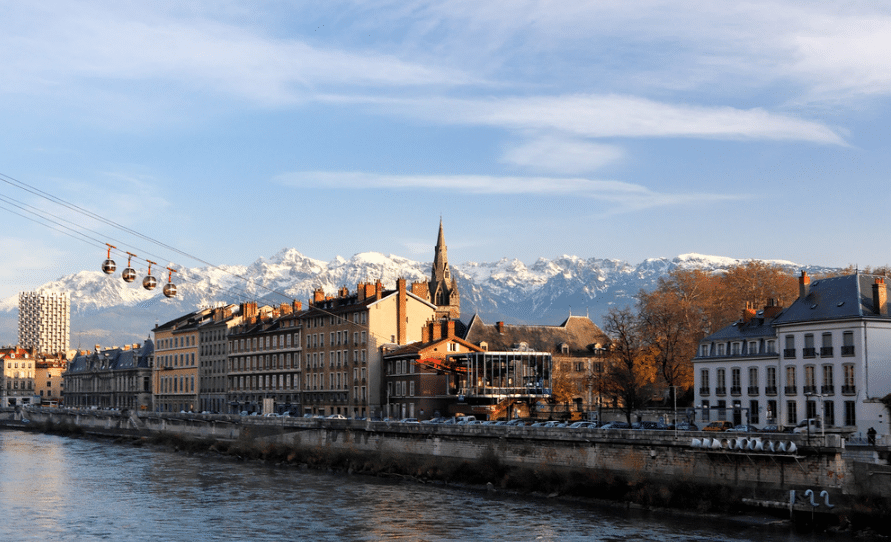 ouvrir-une-agence-immobiliere-grenoble